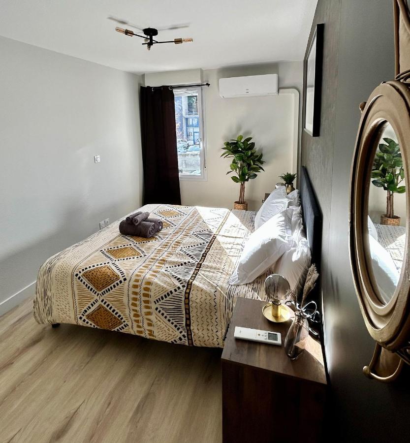 Modern 1 Bdr + Balcony + Free Parking + Ac + Pool Appartement L'Isle-d'Abeau Buitenkant foto